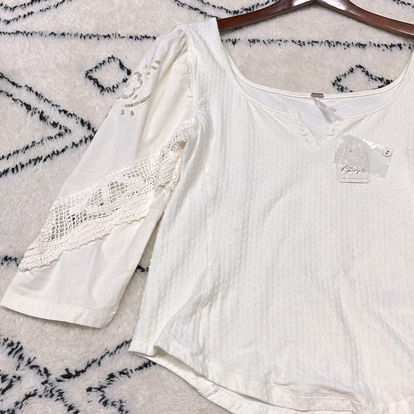 Free People Brunch Date Top in Moon Glow, NWT, Size XL - Picture 7 of 9